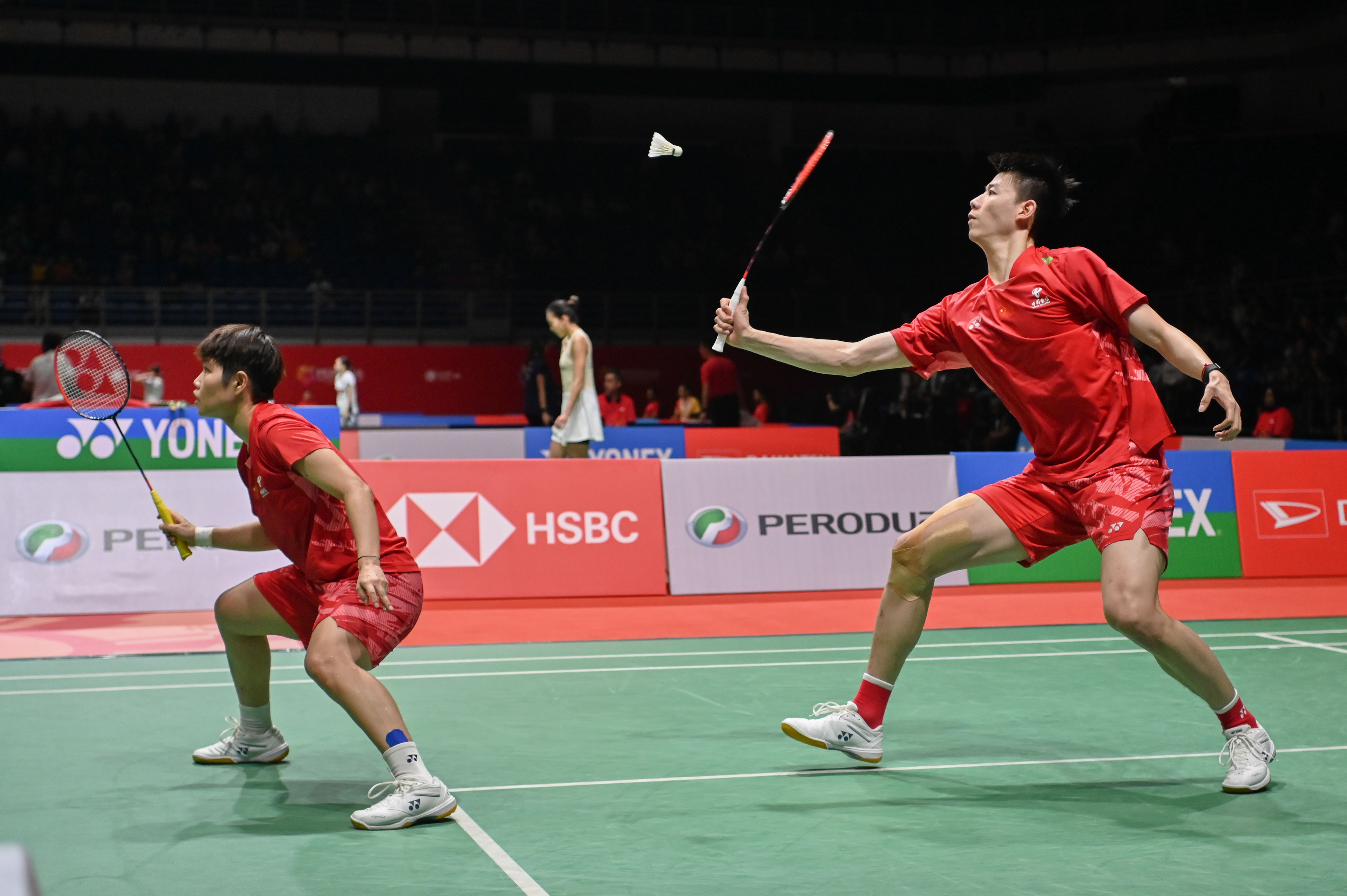 爱游戏大厅-马来西亚羽毛球队绝地反击日本羽毛球队，辛杜惊艳世界