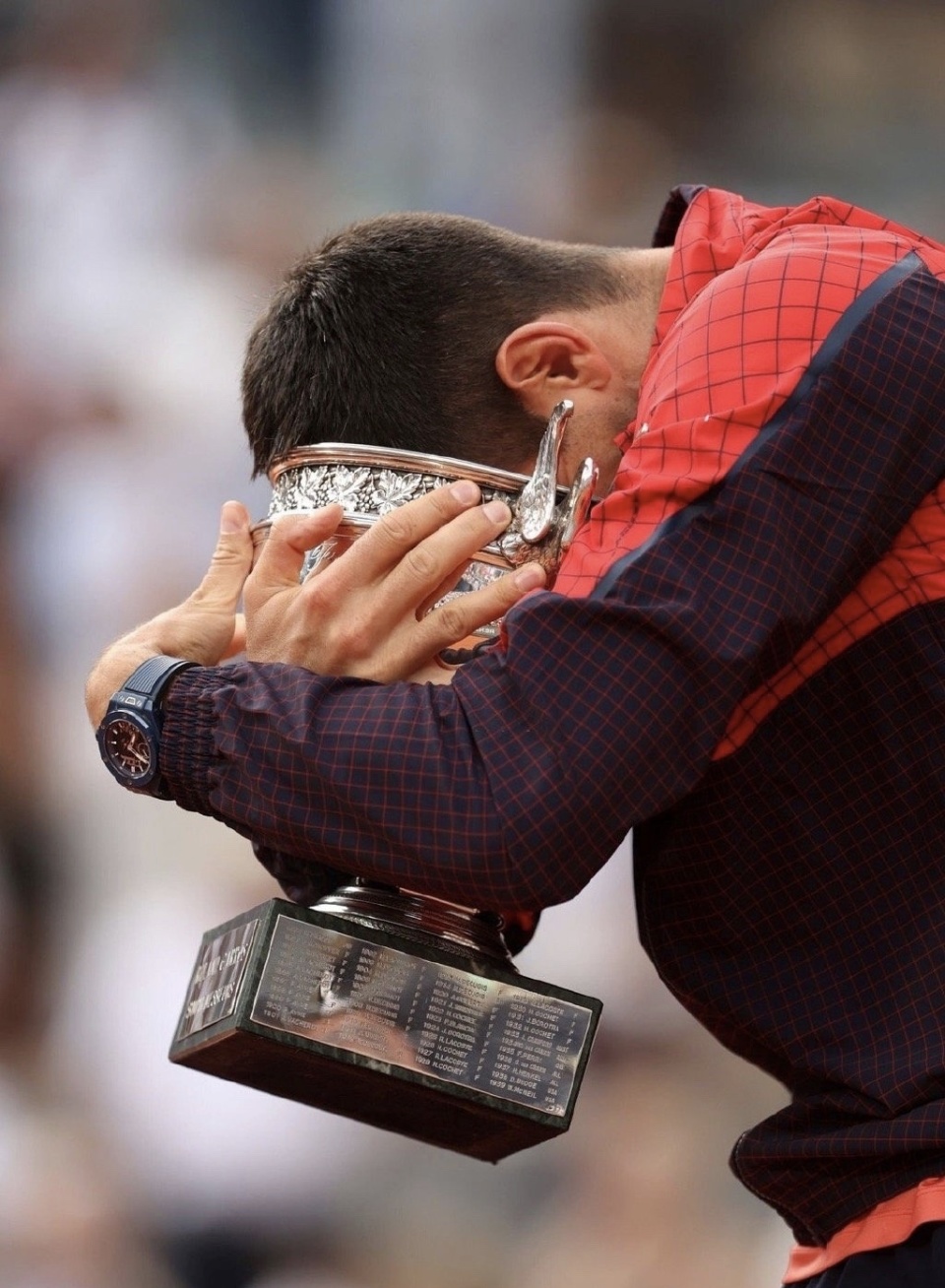 爱游戏官方入口-法网鏖战年终总决赛，鲁德状态火热