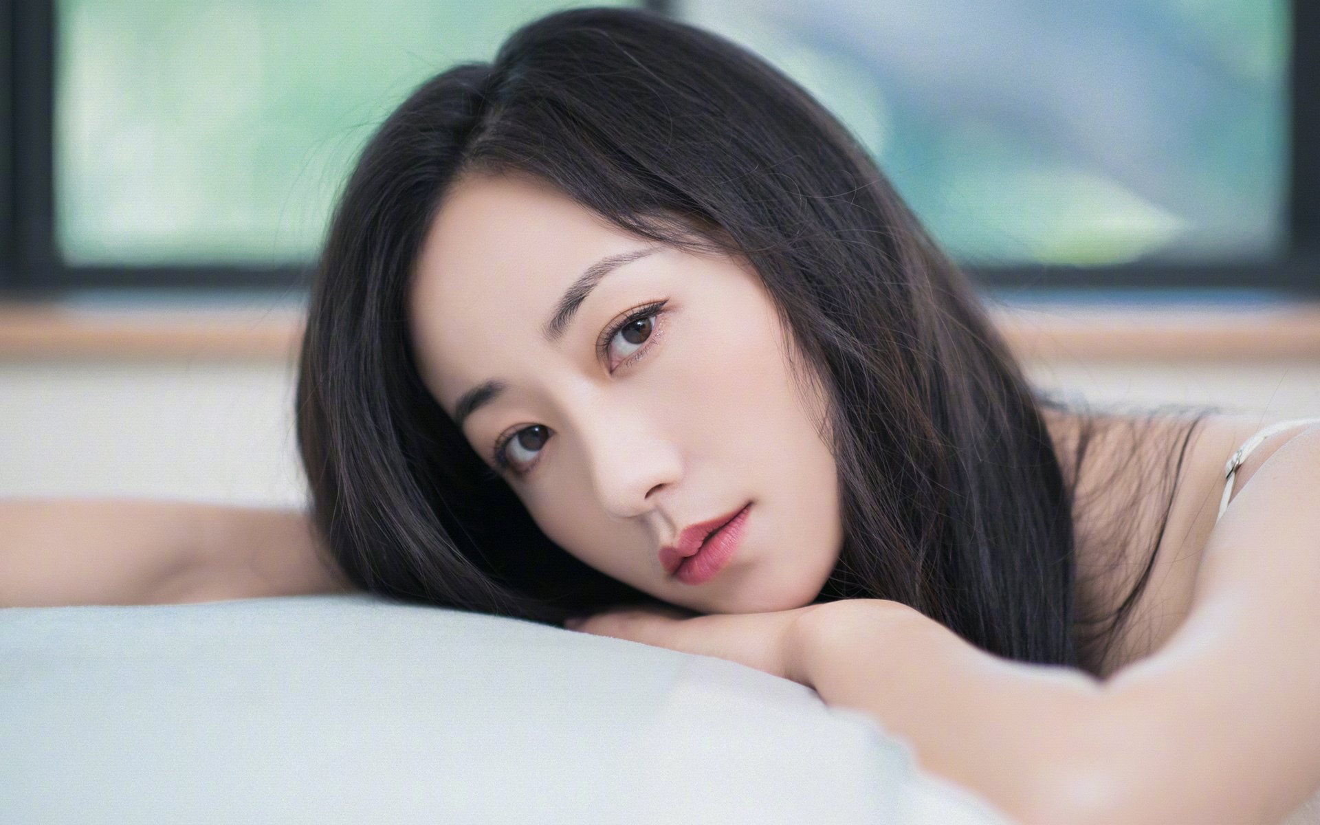 当宇航员坠落秦岭,西亚卡姆的地球首秀