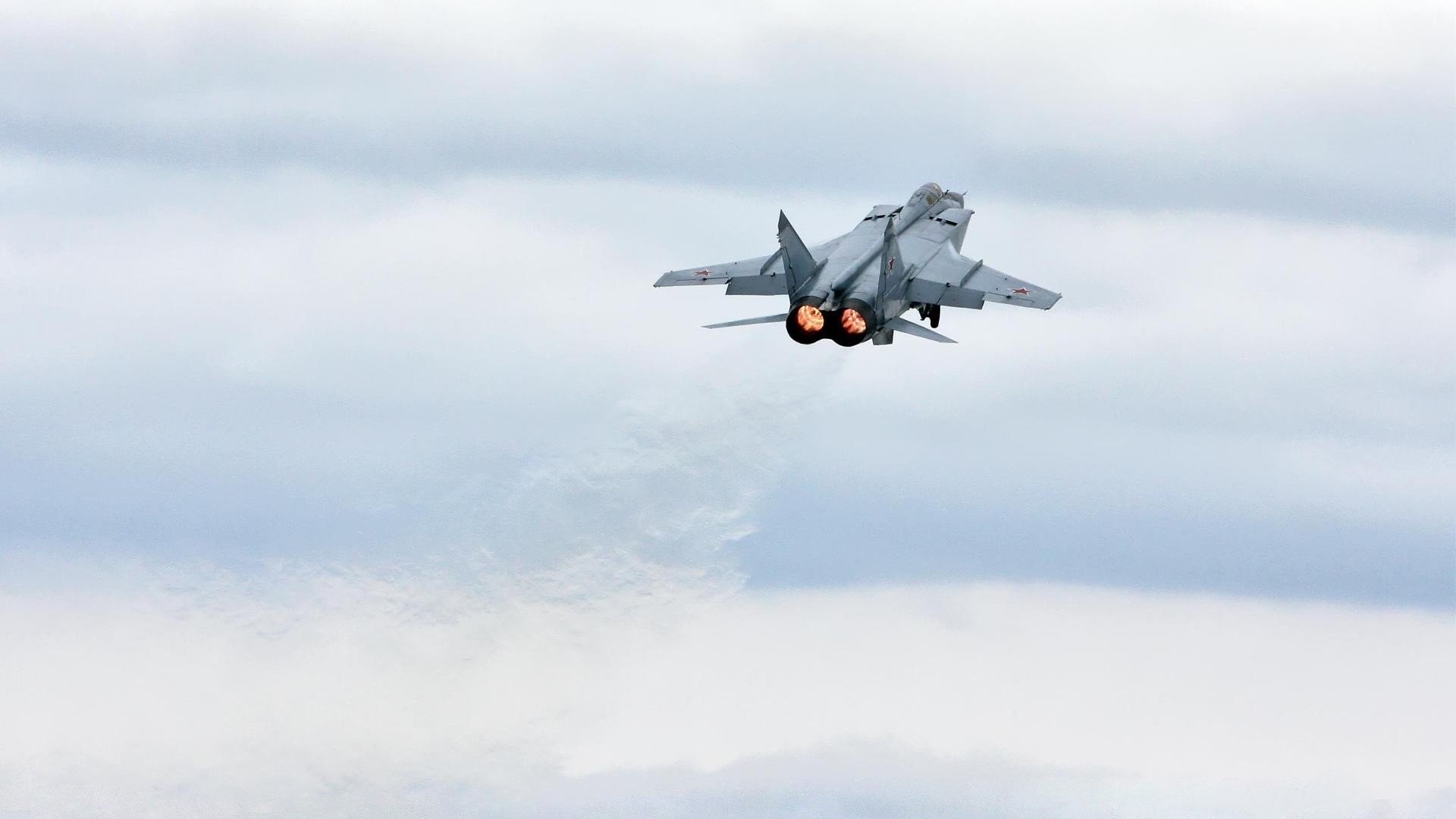 沉默的控场者，当保罗的指针拨回马刺的时光