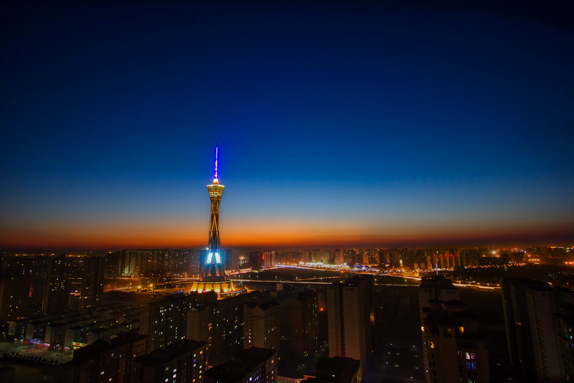 爱游戏大厅-北欧冰封，玫瑰绽放，2026世界杯小组赛保加利亚完胜芬兰，罗德里戈致命一击定乾坤
